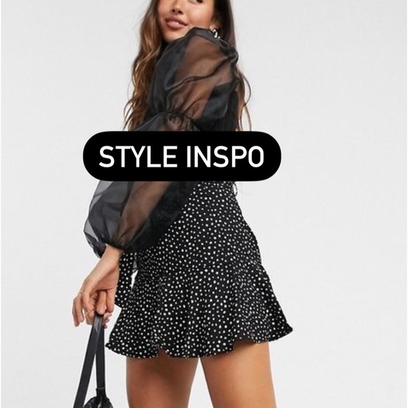 Pleated Polka Dot Shorts - Picture 5 of 5